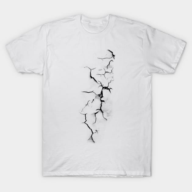 Cracks T-Shirt by BlackRose Store